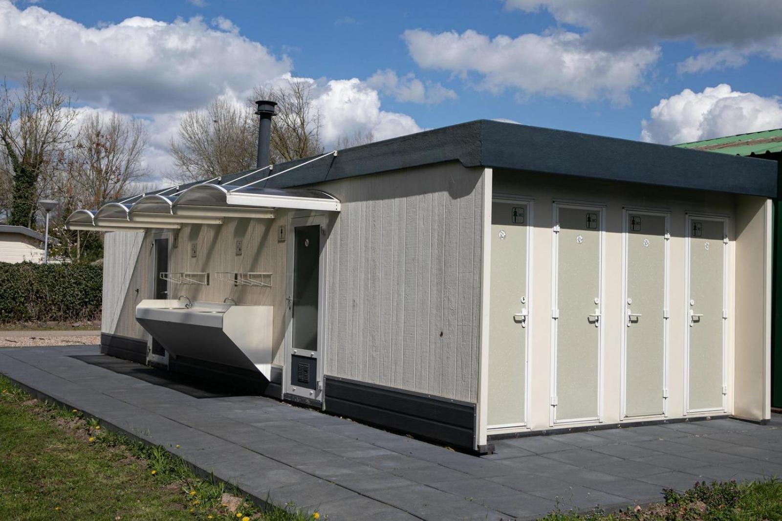 Recreatiepark En Jachthaven De Scherpenhof Terwolde 외부 사진